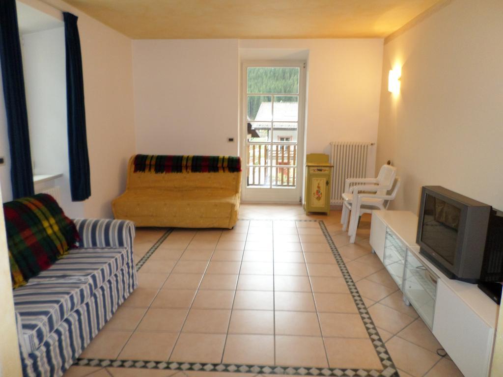San Cristoforo Apartment Canazei Bilik gambar